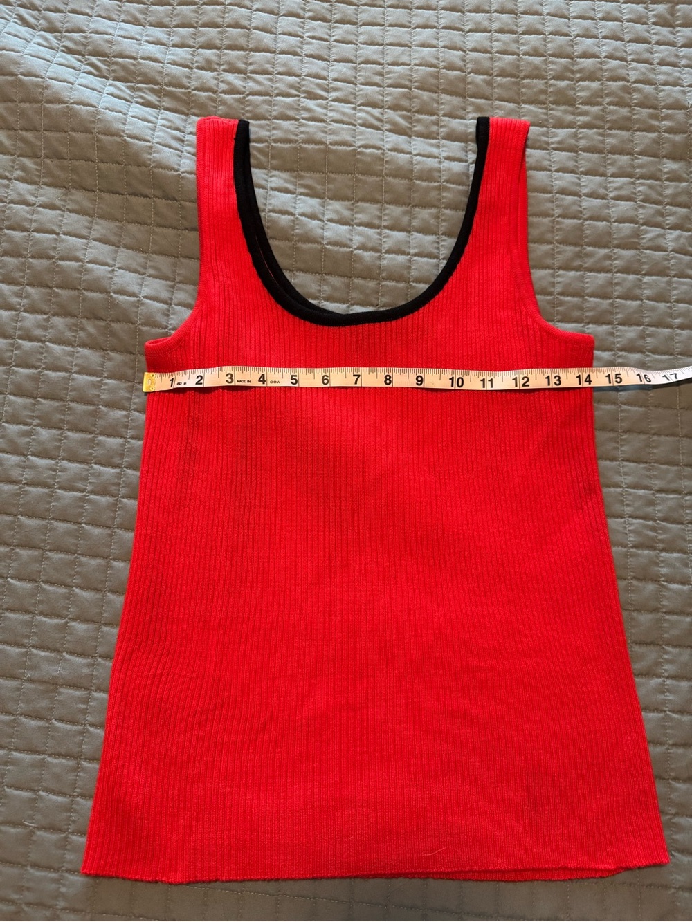 Red Ribbed Scoop Neck Tank Top 100%wool - Picture 4 of 4